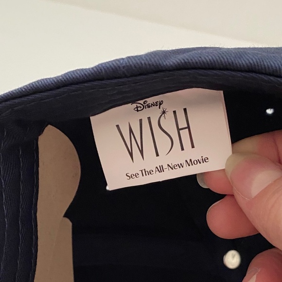 NEW Disney 'Wish' Collectible Hat/Cap - Picture 9 of 10